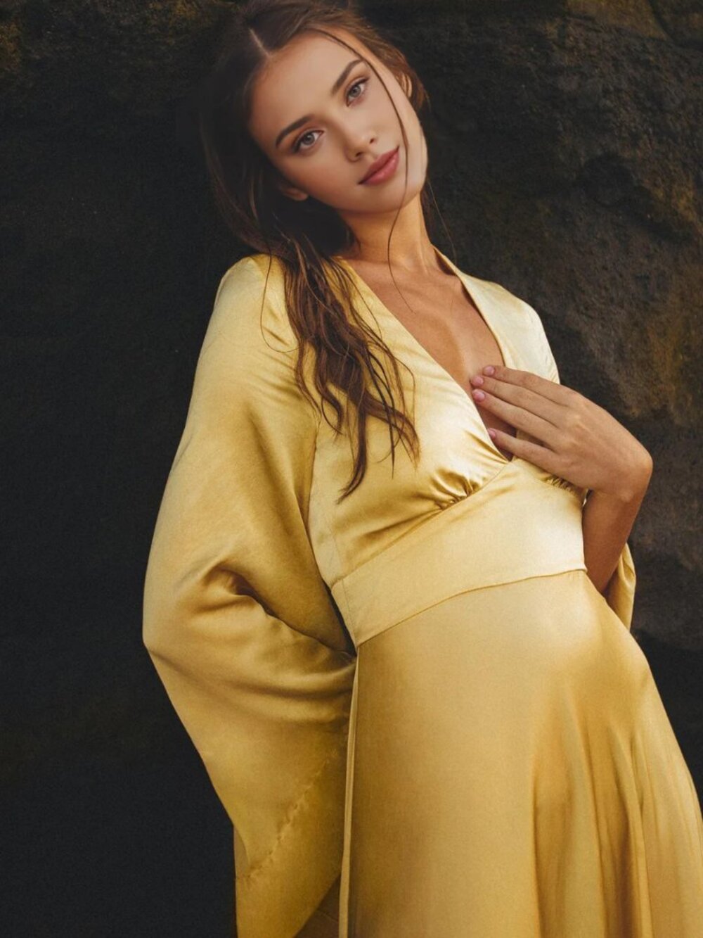 Weitese Gold Dress Floor Length Goddess Bell Sleeve Dress Deep V Neck - Picture 2 of 6